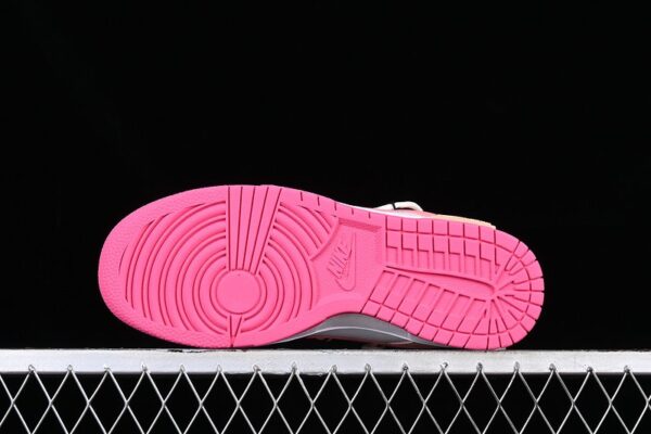 DUNK LOW PINK - imagine 3