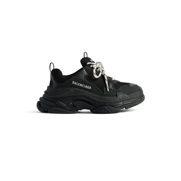 Sneakers Triple S in Nero