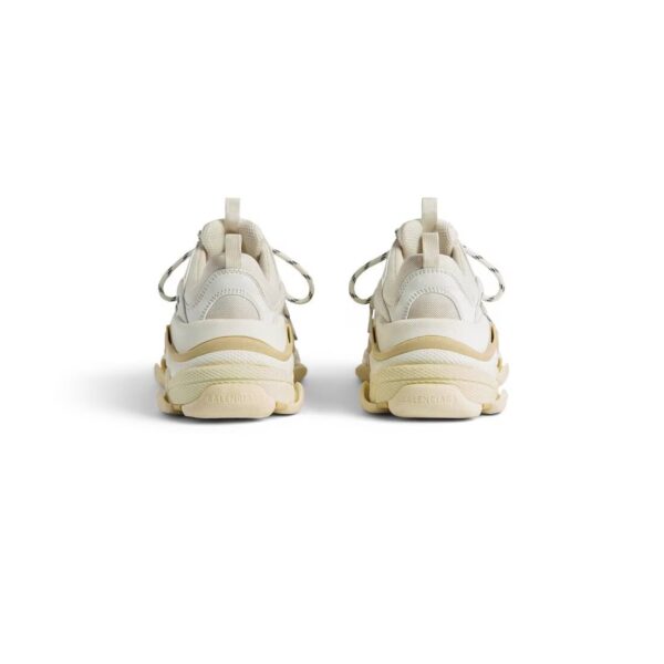 Sneakers Triple S in Bianco - imagine 2